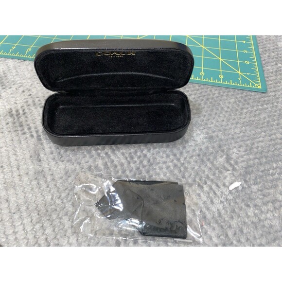 COACH Black Eyeglass Holder Clamshell Hard Case Velvet Lining with cloth - Picture 2 of 8